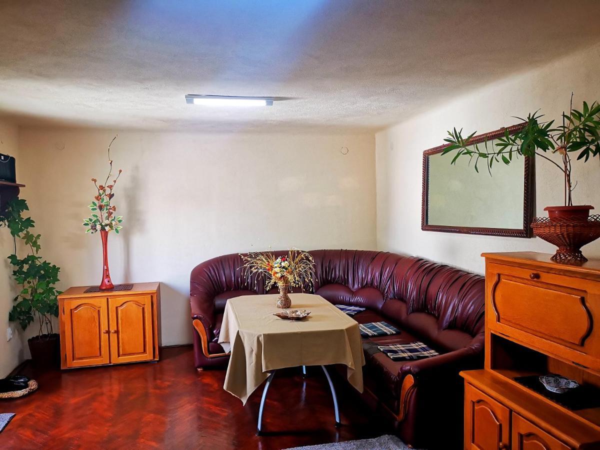 Casa Petrescu Βίλα Curtea de Argeş Εξωτερικό φωτογραφία